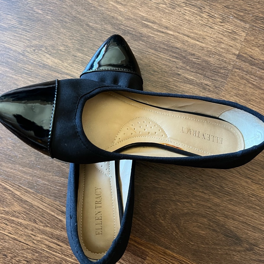 Ellen Tracy good condition size 7.5 M
